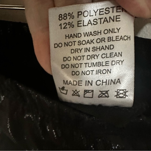 Lotus Leggings Black Patterned Leggings - Picture 4 of 5